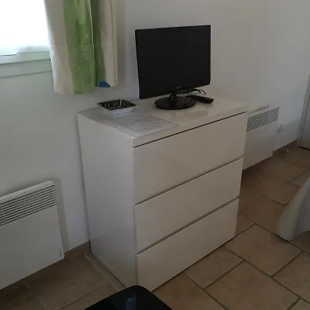 Arc En Ciel Apartment